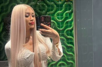 Sekse doyuracak Kars Akyaka escort kızı Şule